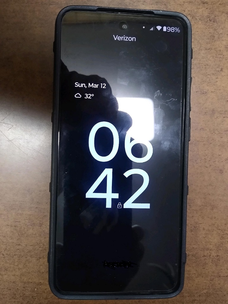 Correct answer: Community Forums - android 12 lock screen clock 